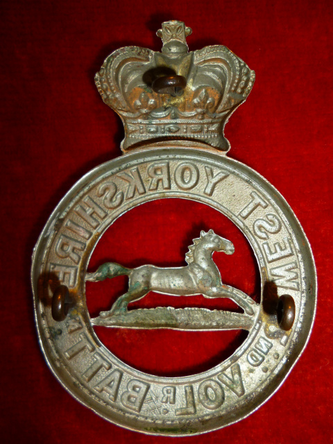 2nd V.B. West Yorkshire Regment Glengarry Badge
